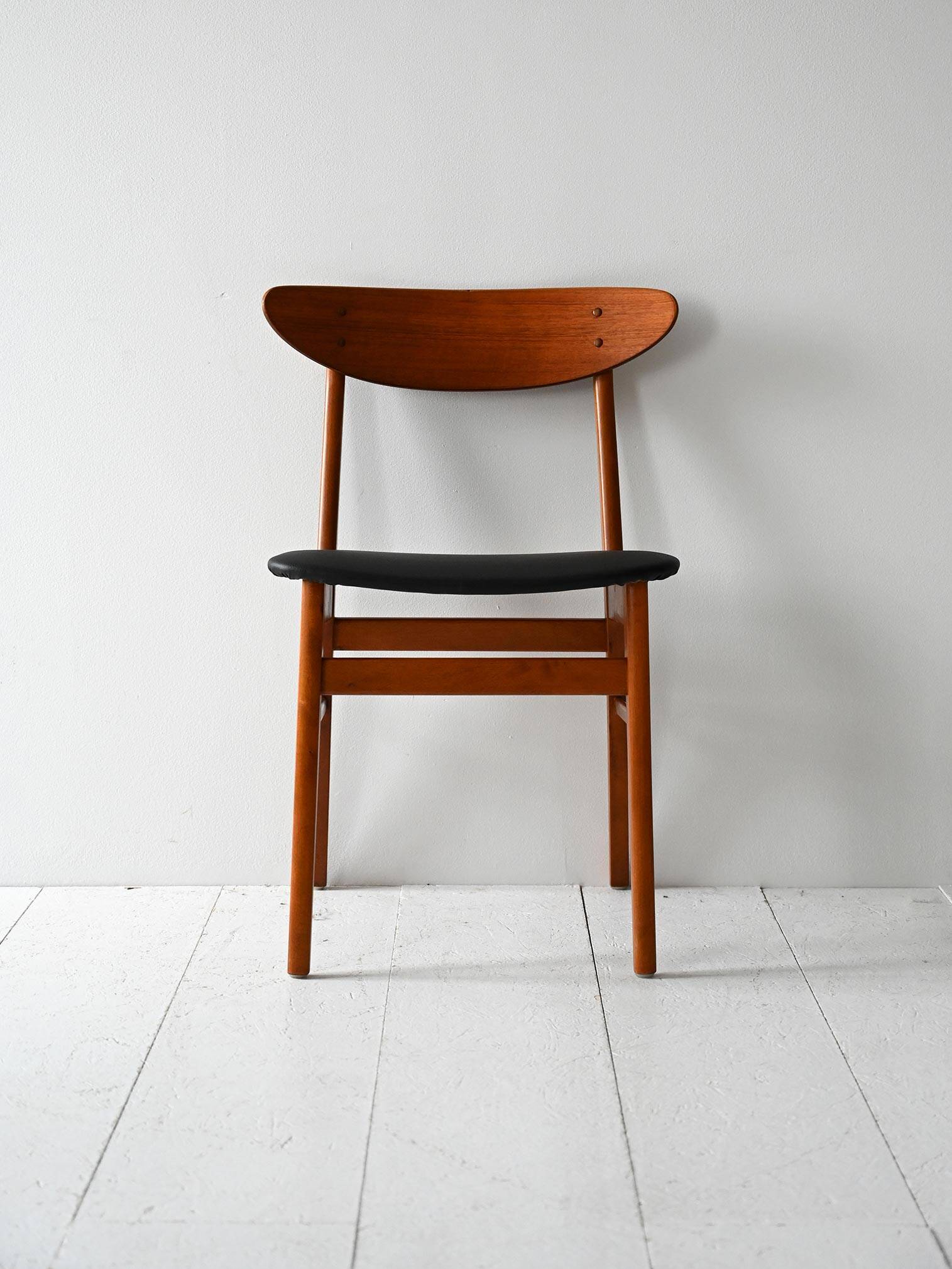 Quatre chaises danoises vintage en teck par Farstrup