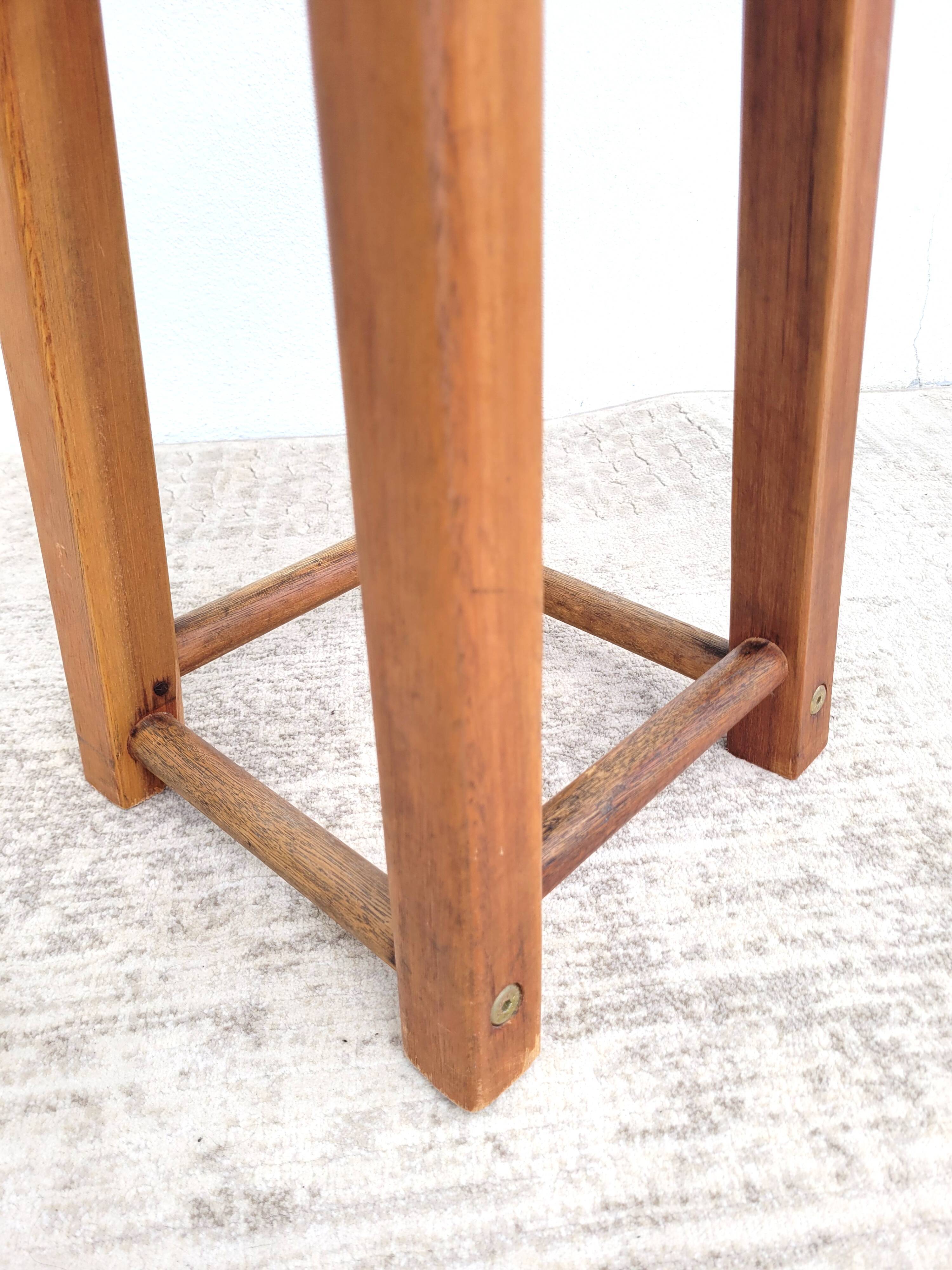 Low wooden stool FSC
