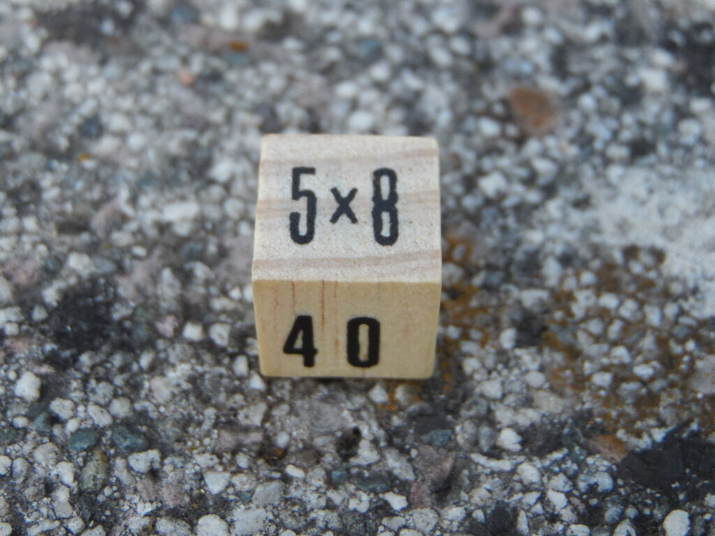 Learning cube box multiplication tables