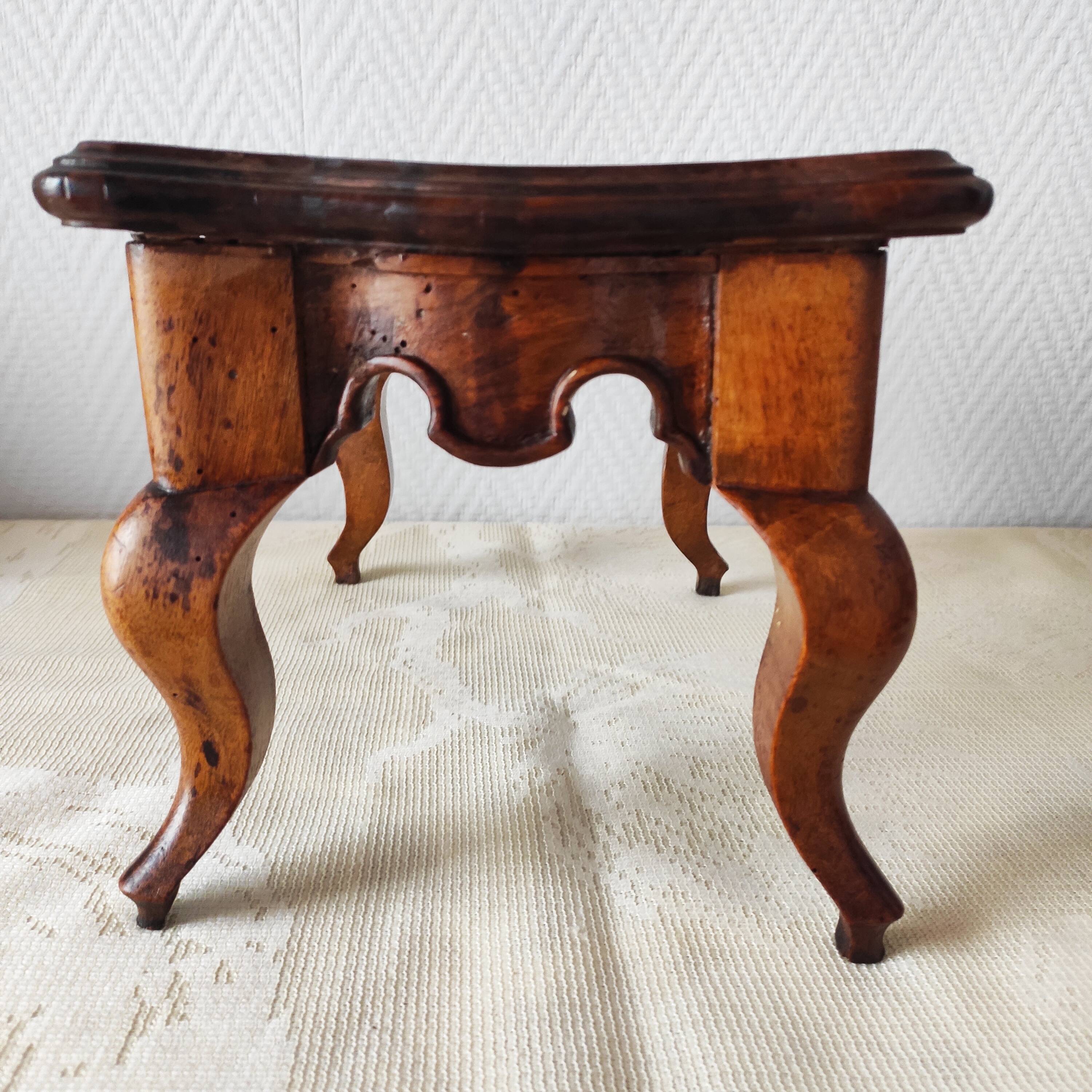 Antique solid wood footstool – Louis XV style, curved legs