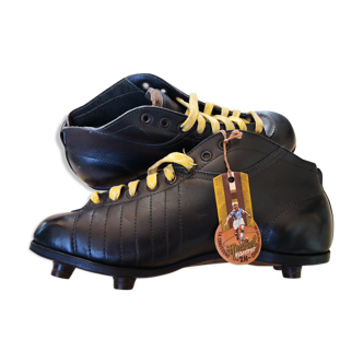 Chaussure de football collection Heckel Heisserer 2h neuves 1950