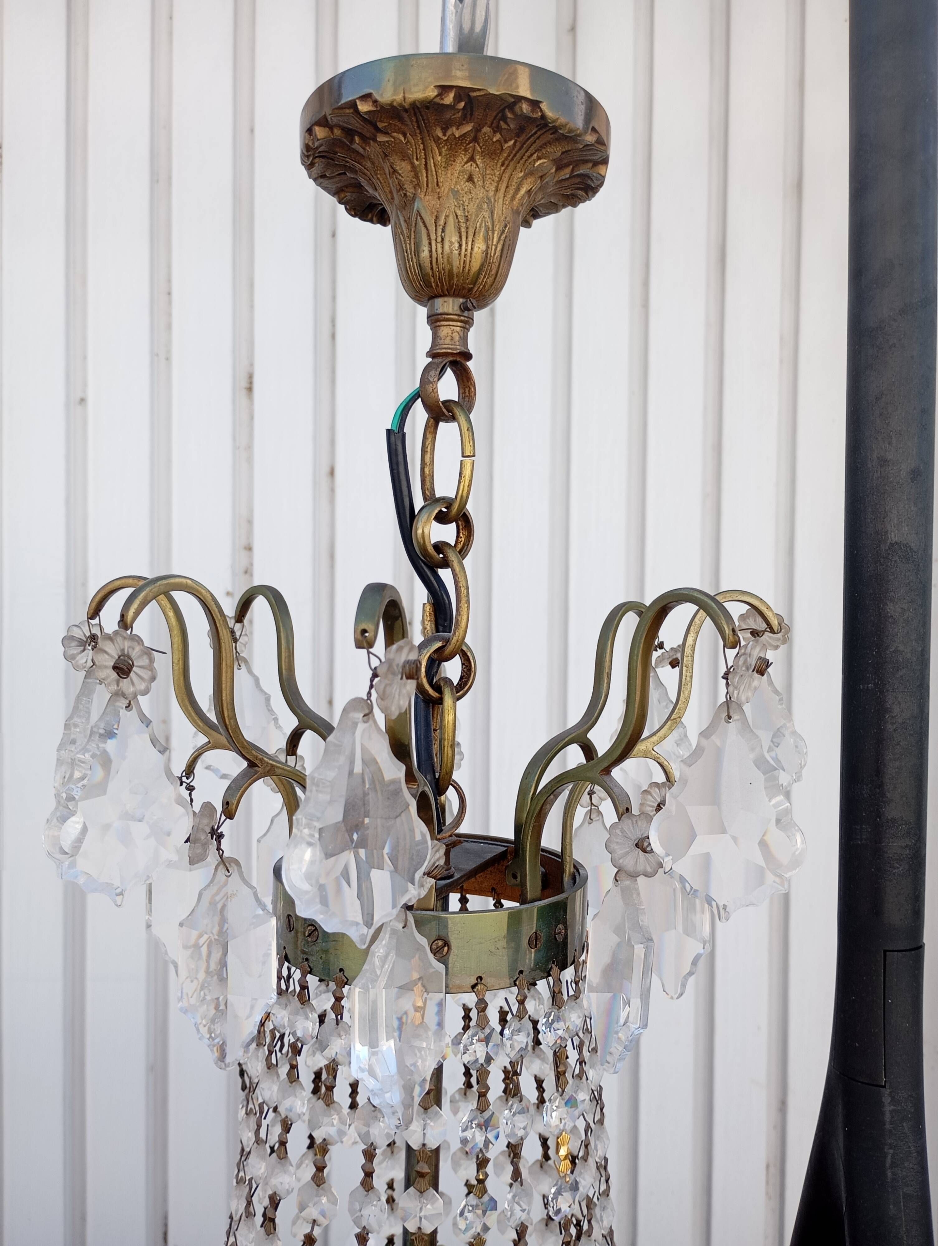 Balloon chandeliers in pairs