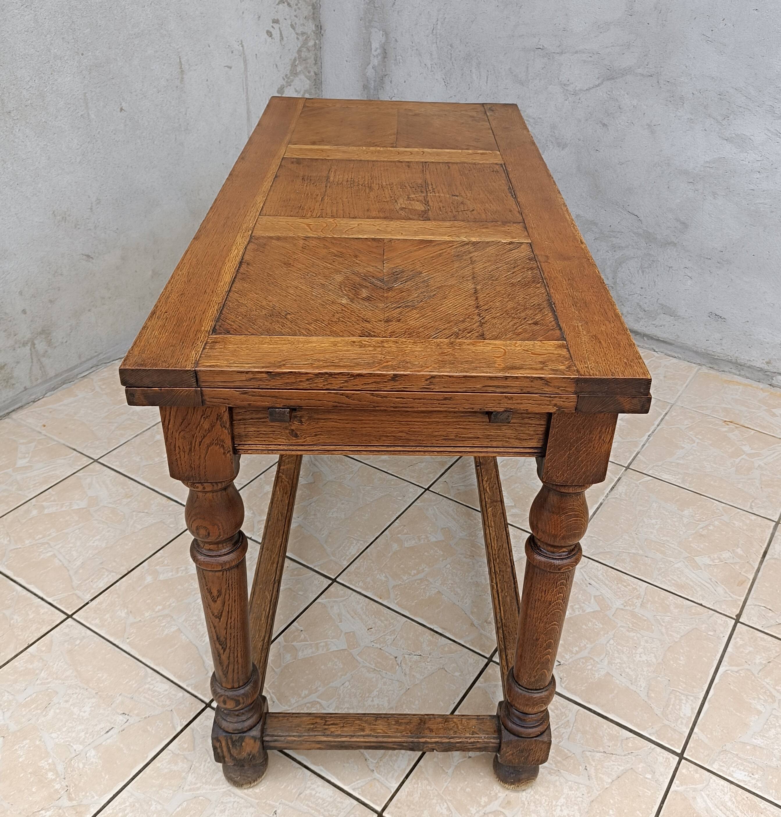 Table console rustique à rallonges en chêne début 20ème