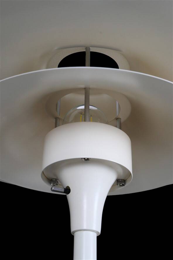 Lyfa floor lamp / cream-white / mid-century / Danish modern design / multilayer / 1970s