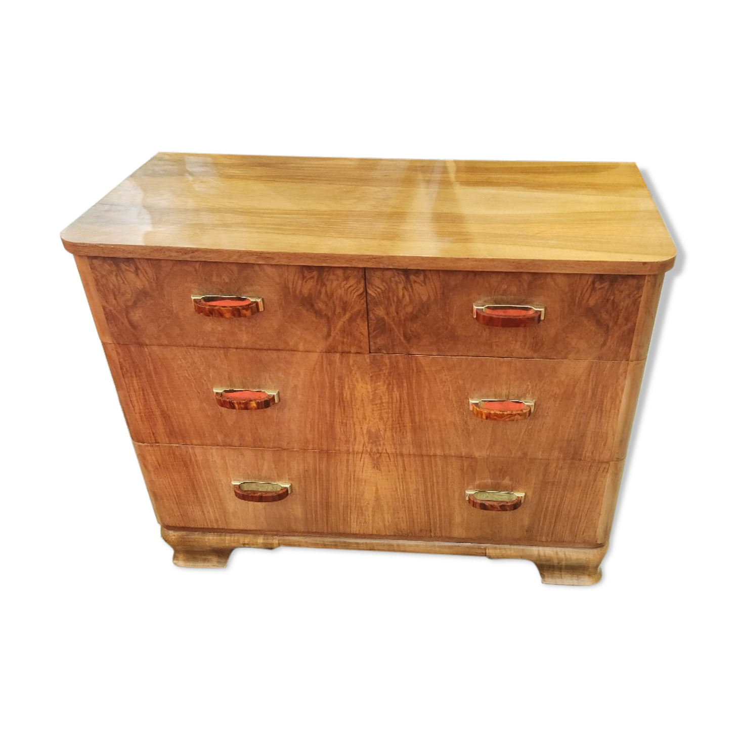 Walnut art deco chest of drawers
