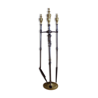 Cast iron chimney servant and brass