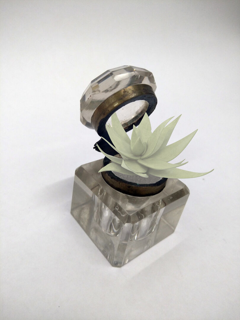 vase miniature