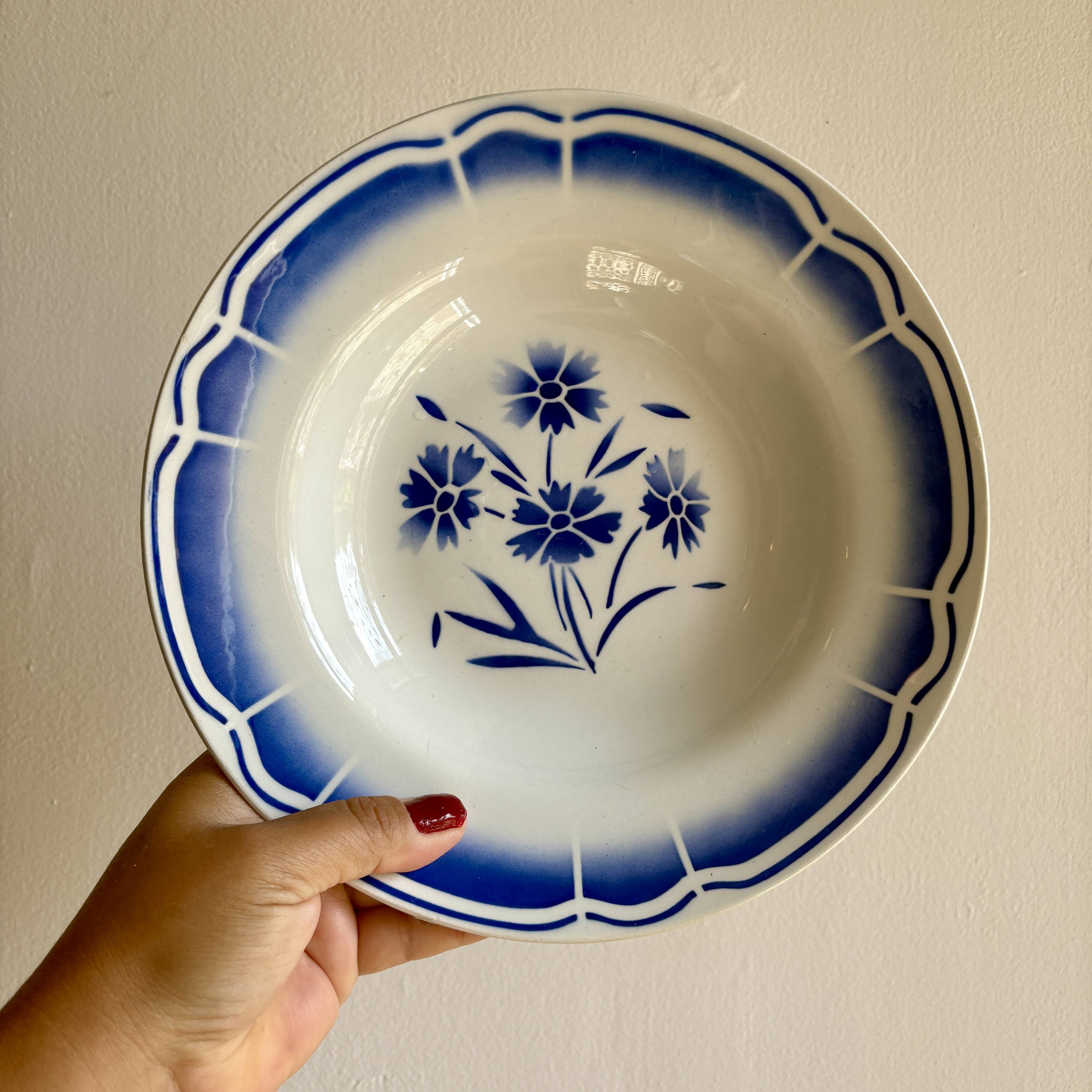 Set of 8 antique soup plates, blue flower decorations