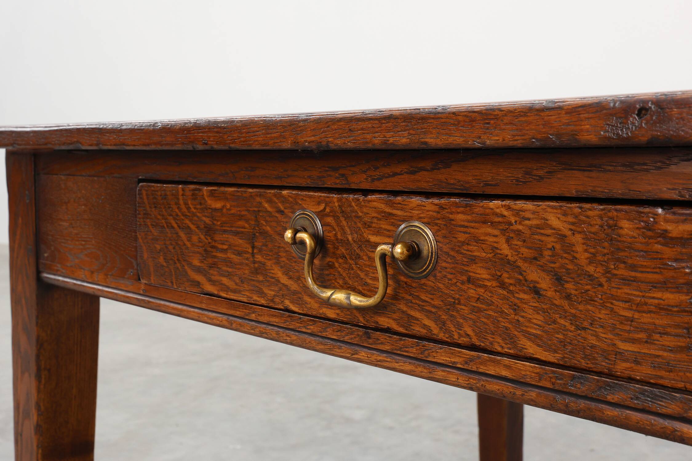 French Provincial Oak 19th century Farmhouse table with drawers, France
