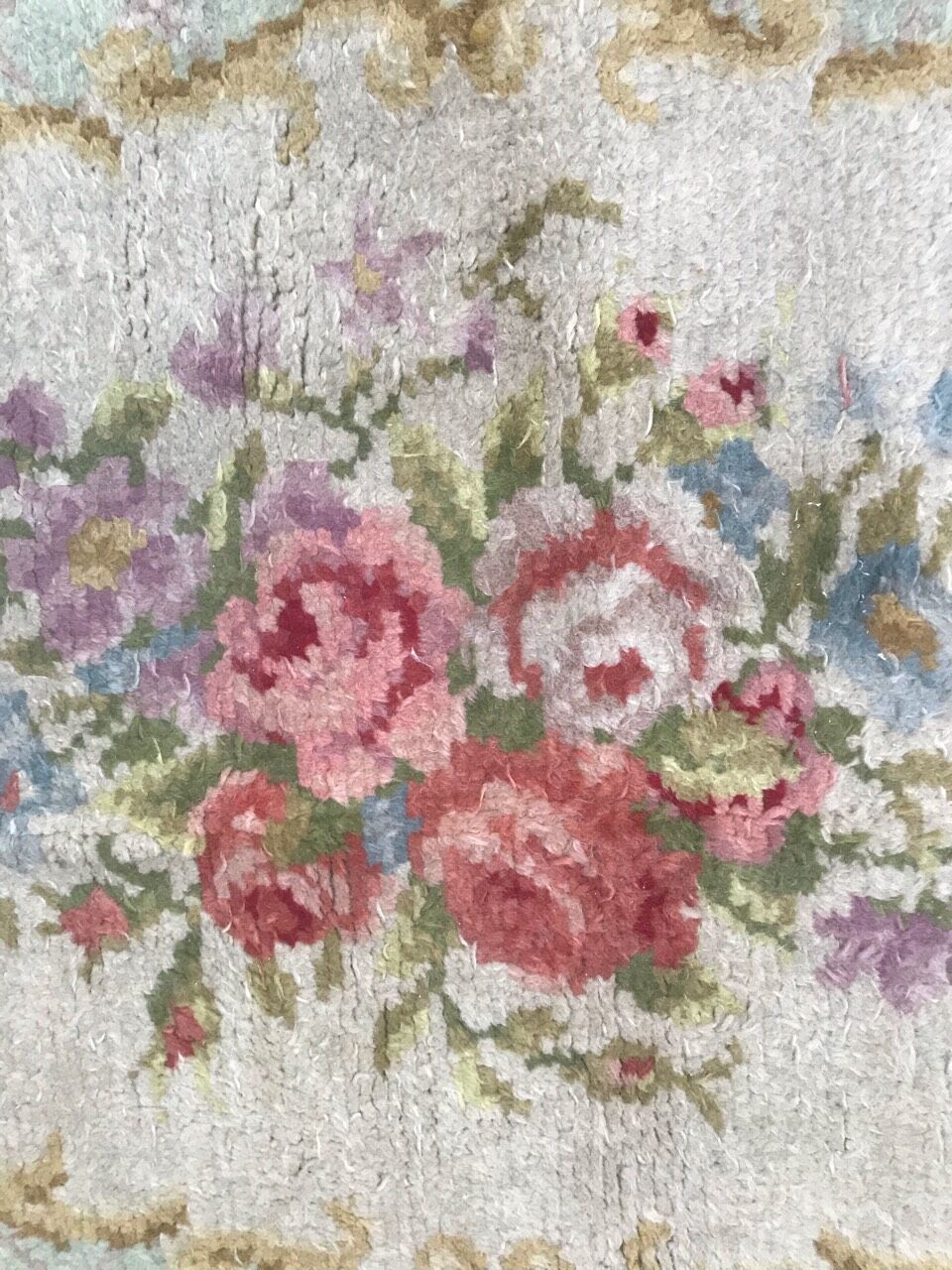 French carpet savonnerie Aubusson handmade 140x202 cm