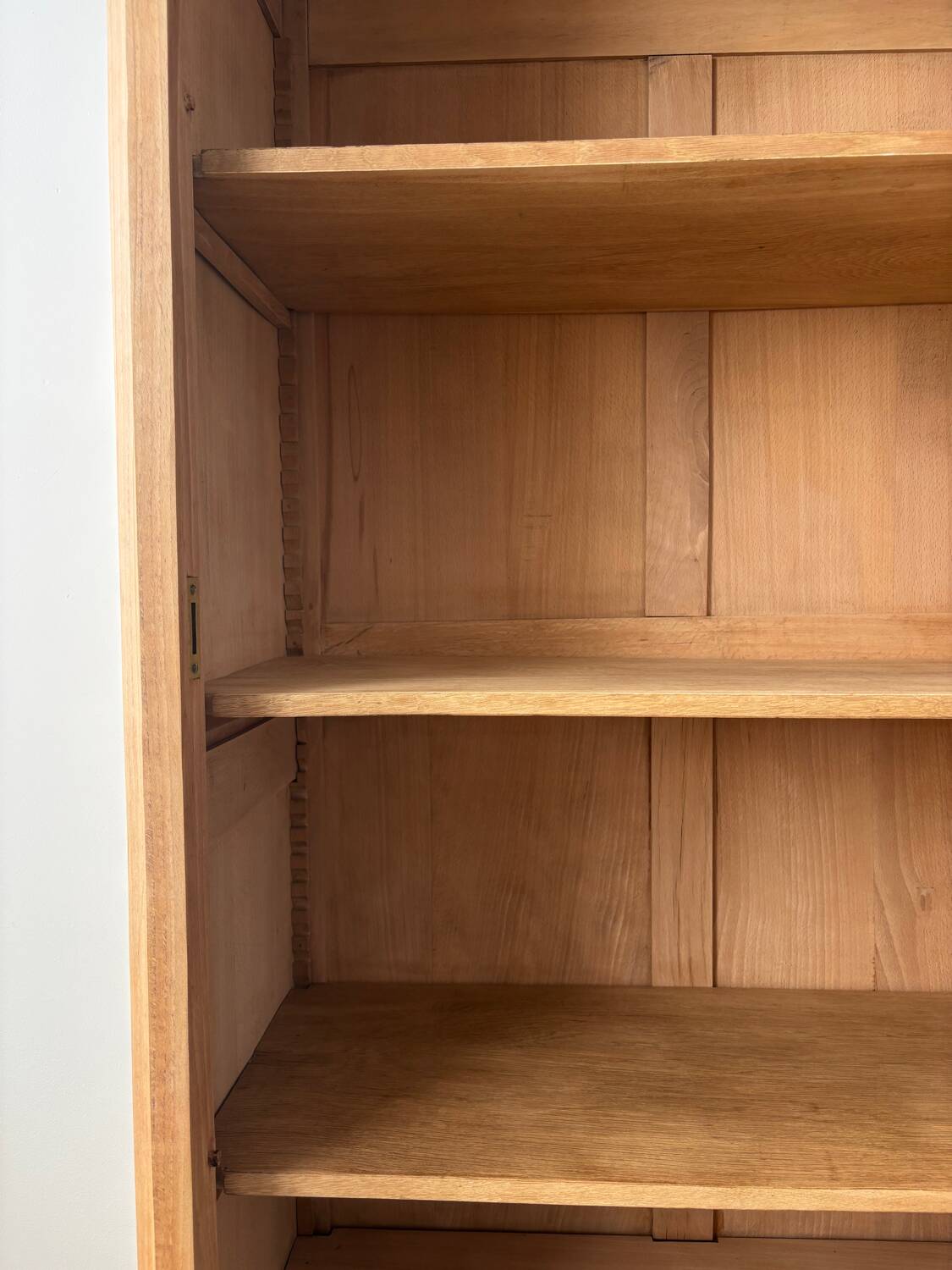 Renovated Parisian art deco solid wood display case