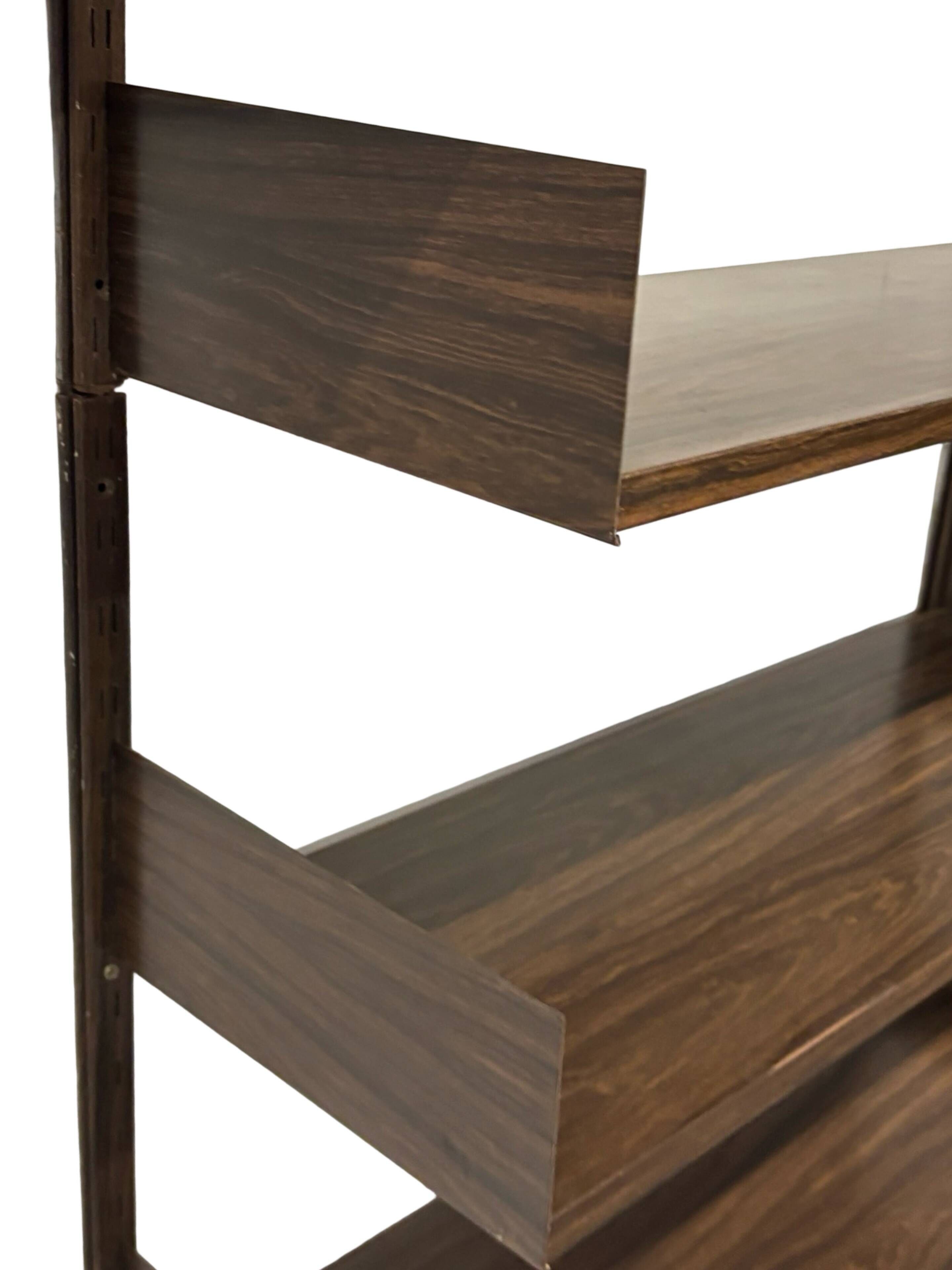 Étagère murale vintage en bois et métal, Danemark