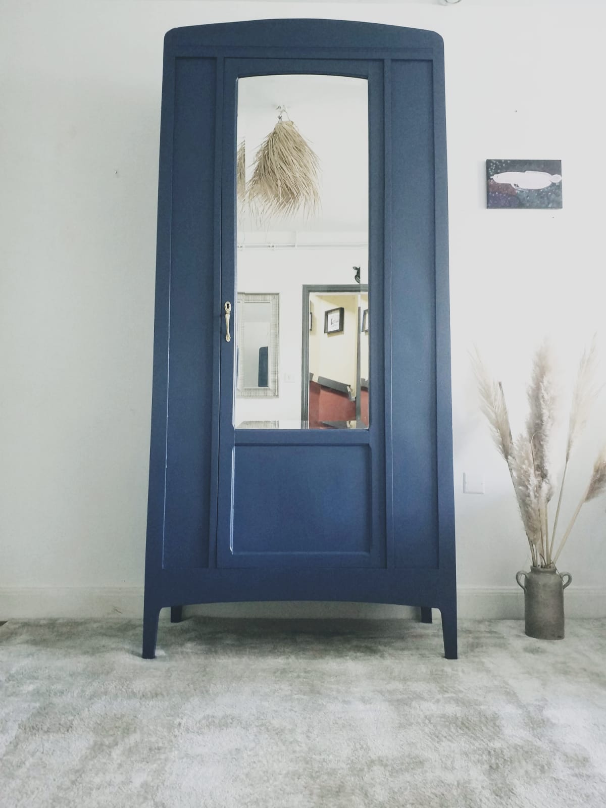 Armoire parisienne