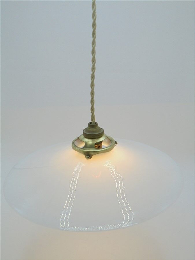 Suspension en opaline