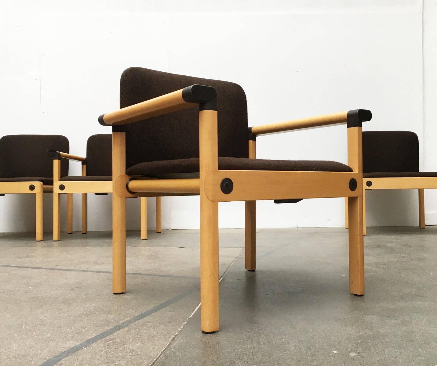 Mid-century Series 77 armchairs by Gerd Lange for Schlapp Möbel, 1970s, set of 4.