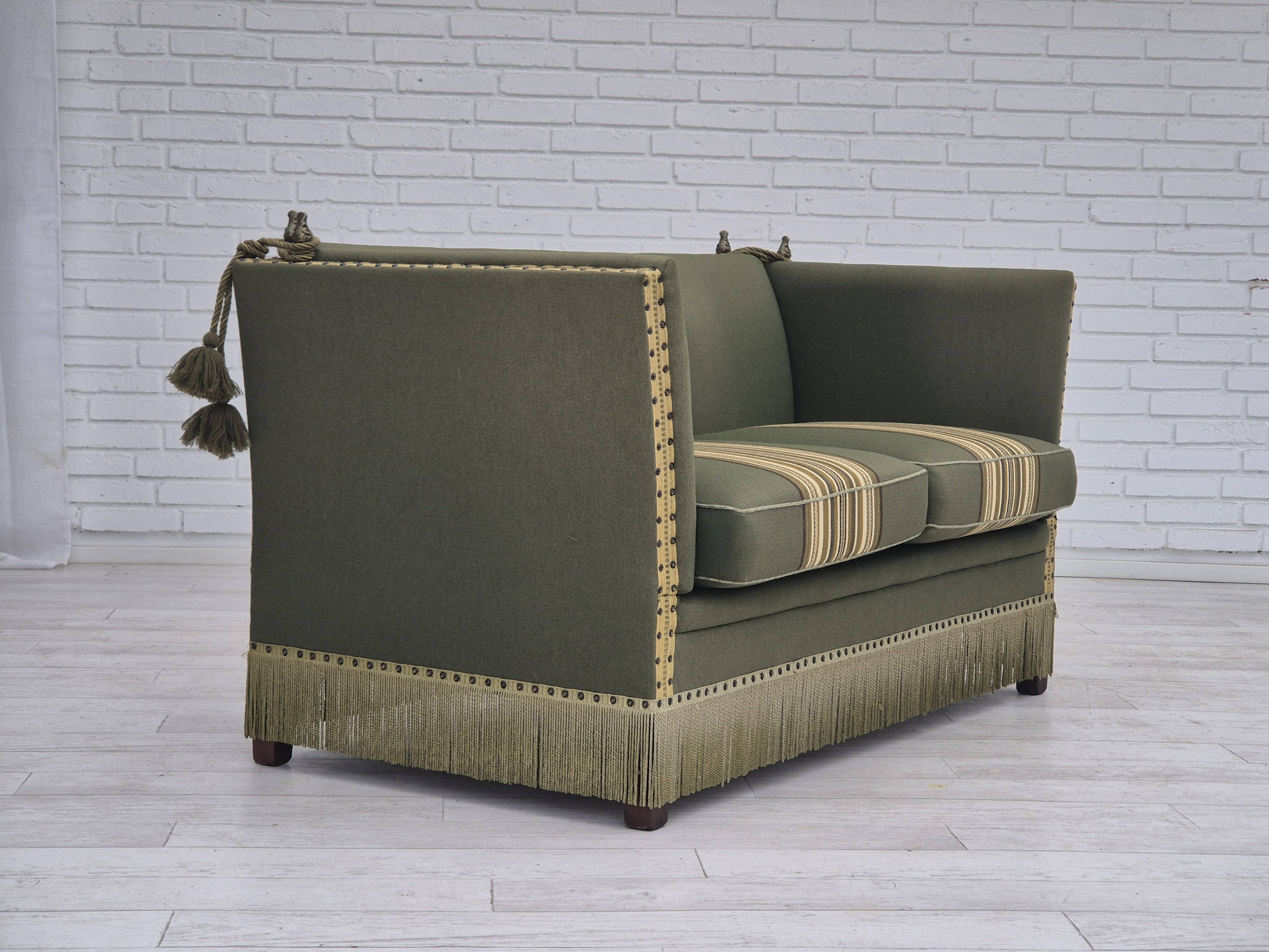 Canapé danois 2 places en velours et laine, années 1970