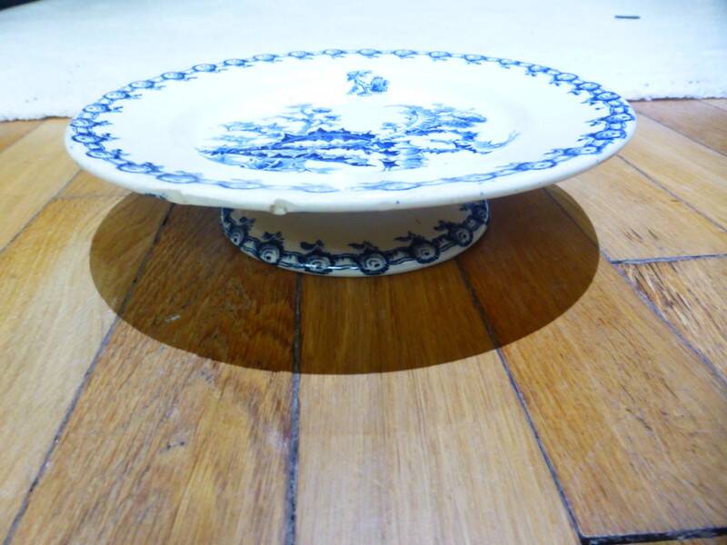 Flat compote dish on pedestal Gien Thistles (2)