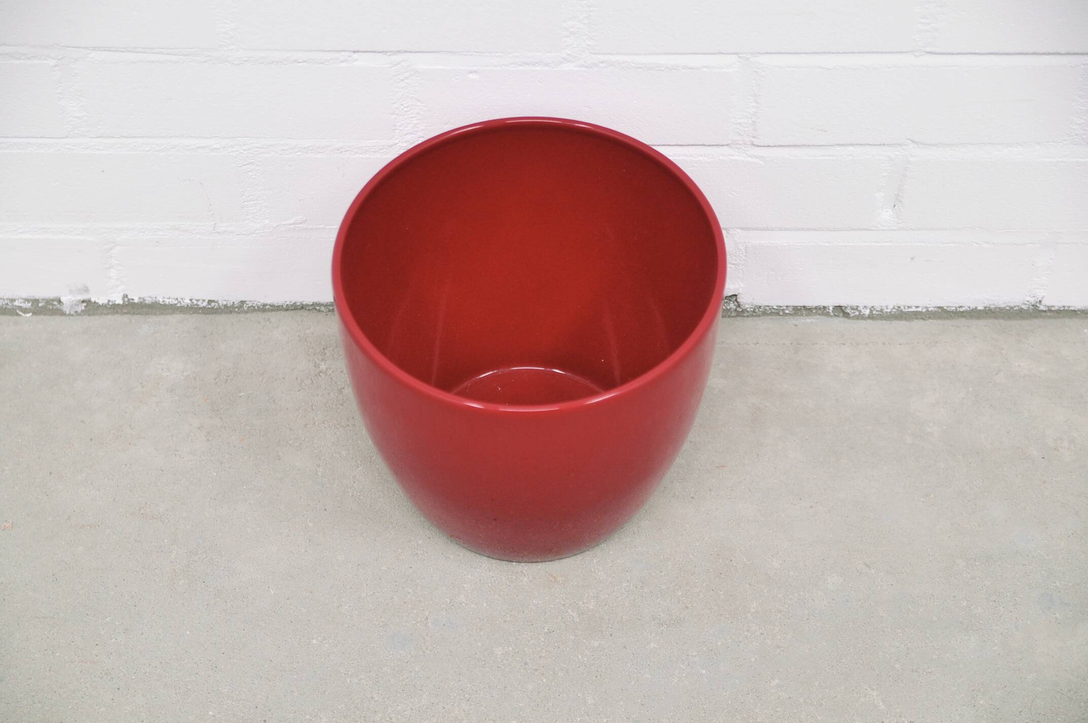 burgundy red flower pot