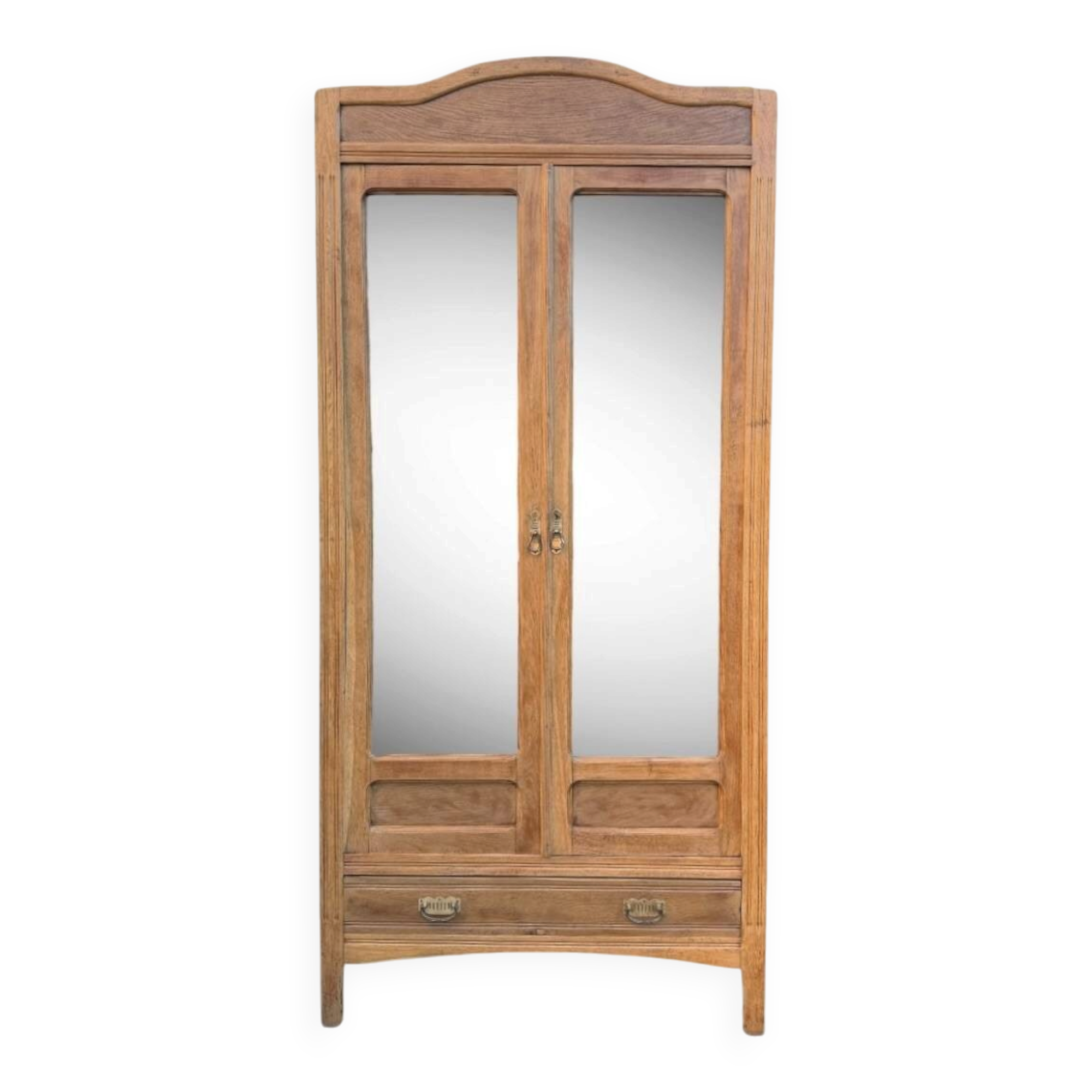Armoire parisienne d’hôtel miroirs biseauté chêne brut 1920