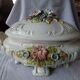 Table soup tureen