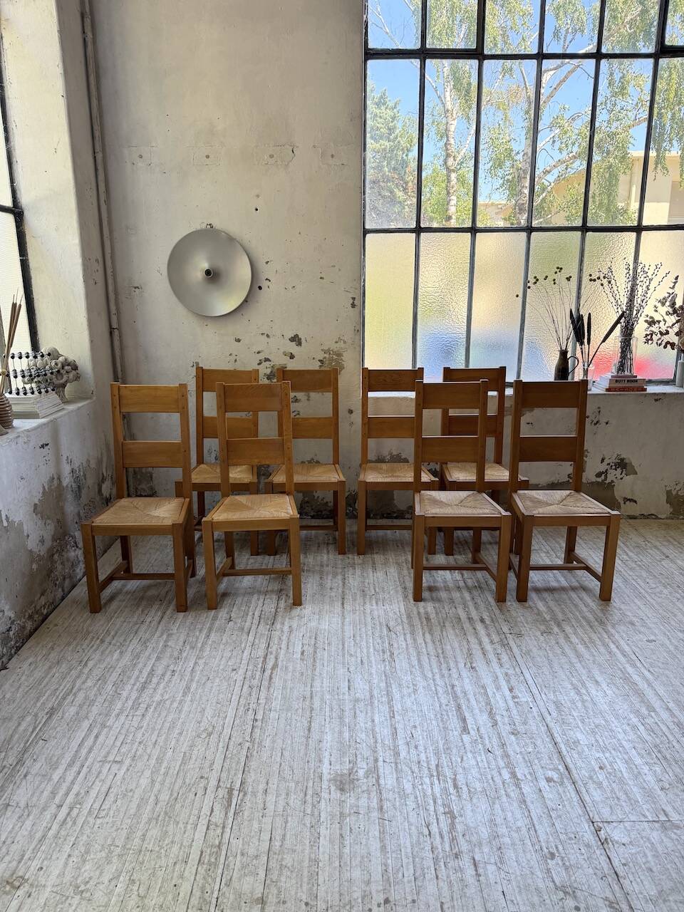 Set of 8 blond oak chairs with straw seats