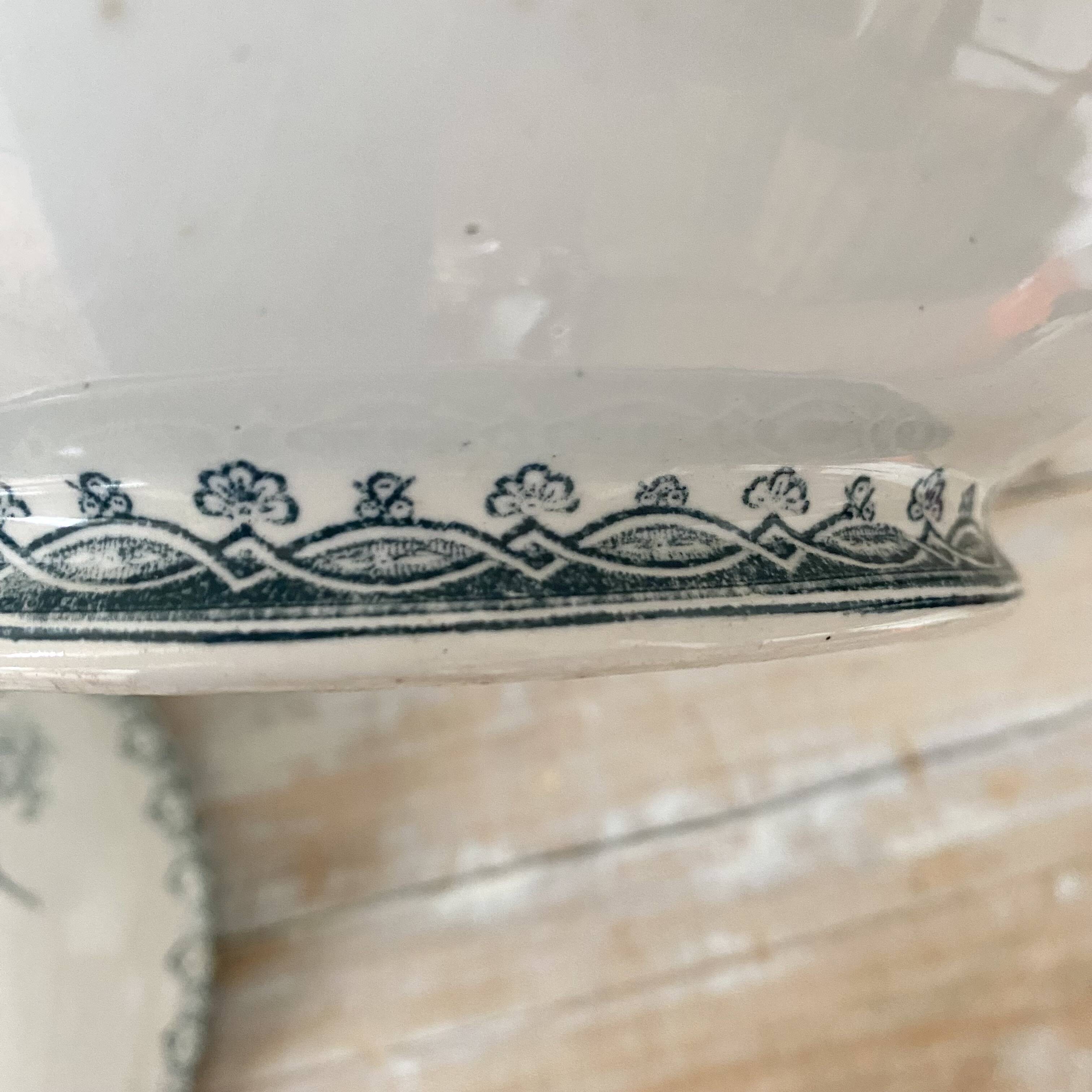 Ste Amandinoise "Margot" Muguet ironware soup tureen