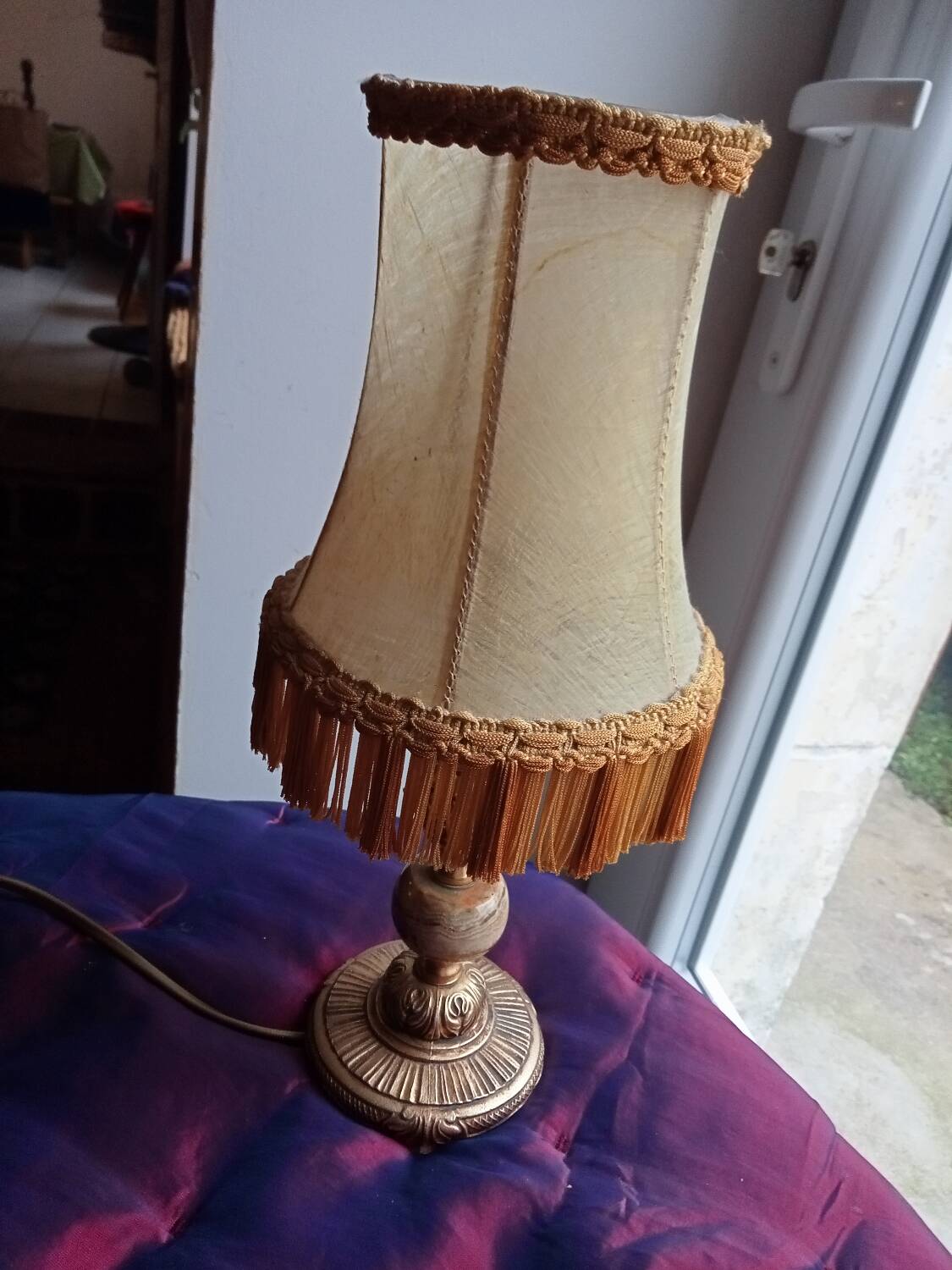 Table lamp in spelter and onyx