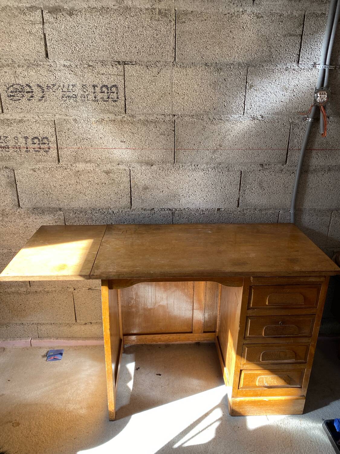 Vintage oak children's desk with extension