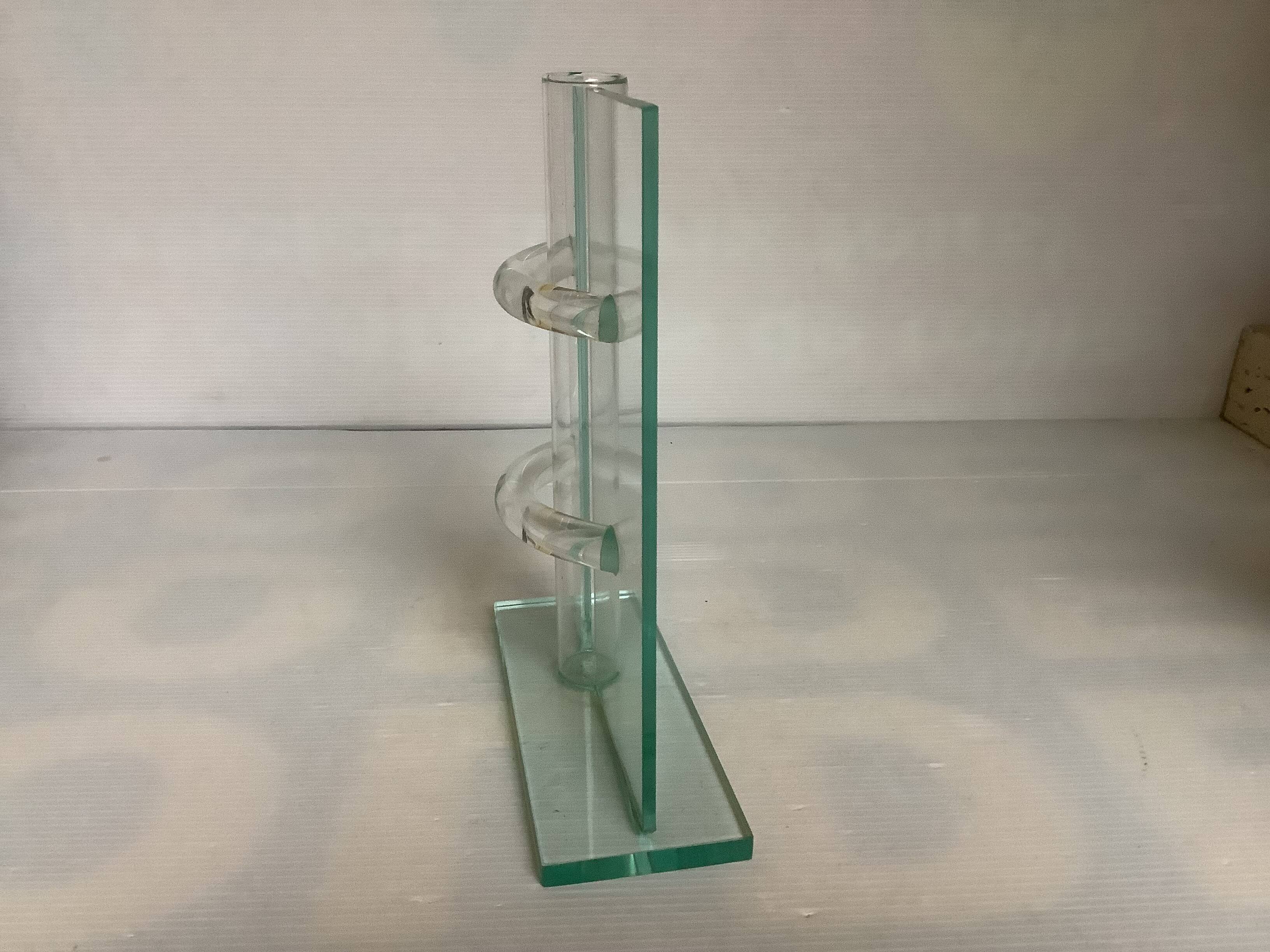 Thick glass soliflore vase design