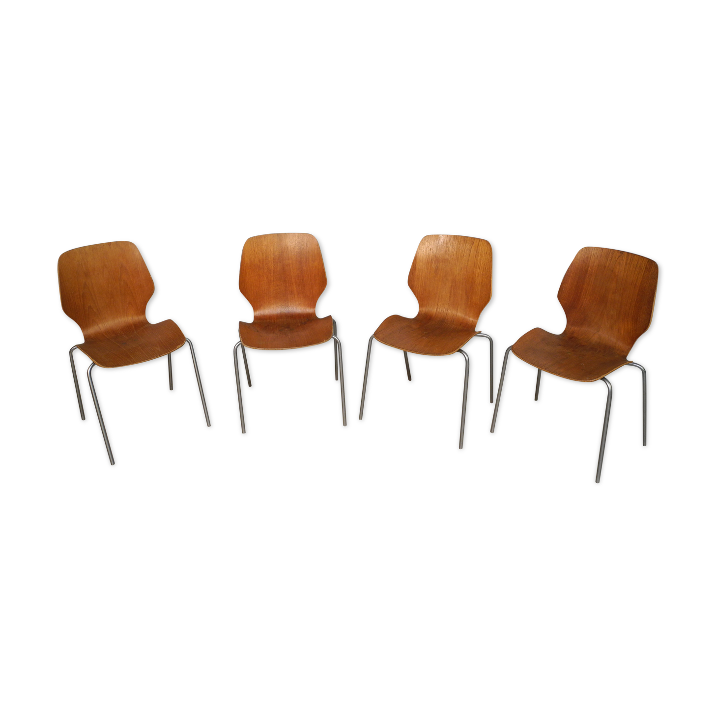Lot of 4 chairs in teak 60's