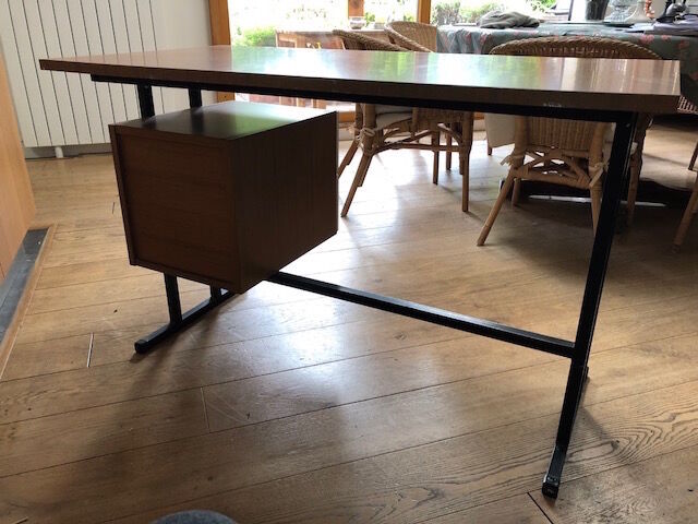 Office in formica 50s/60s