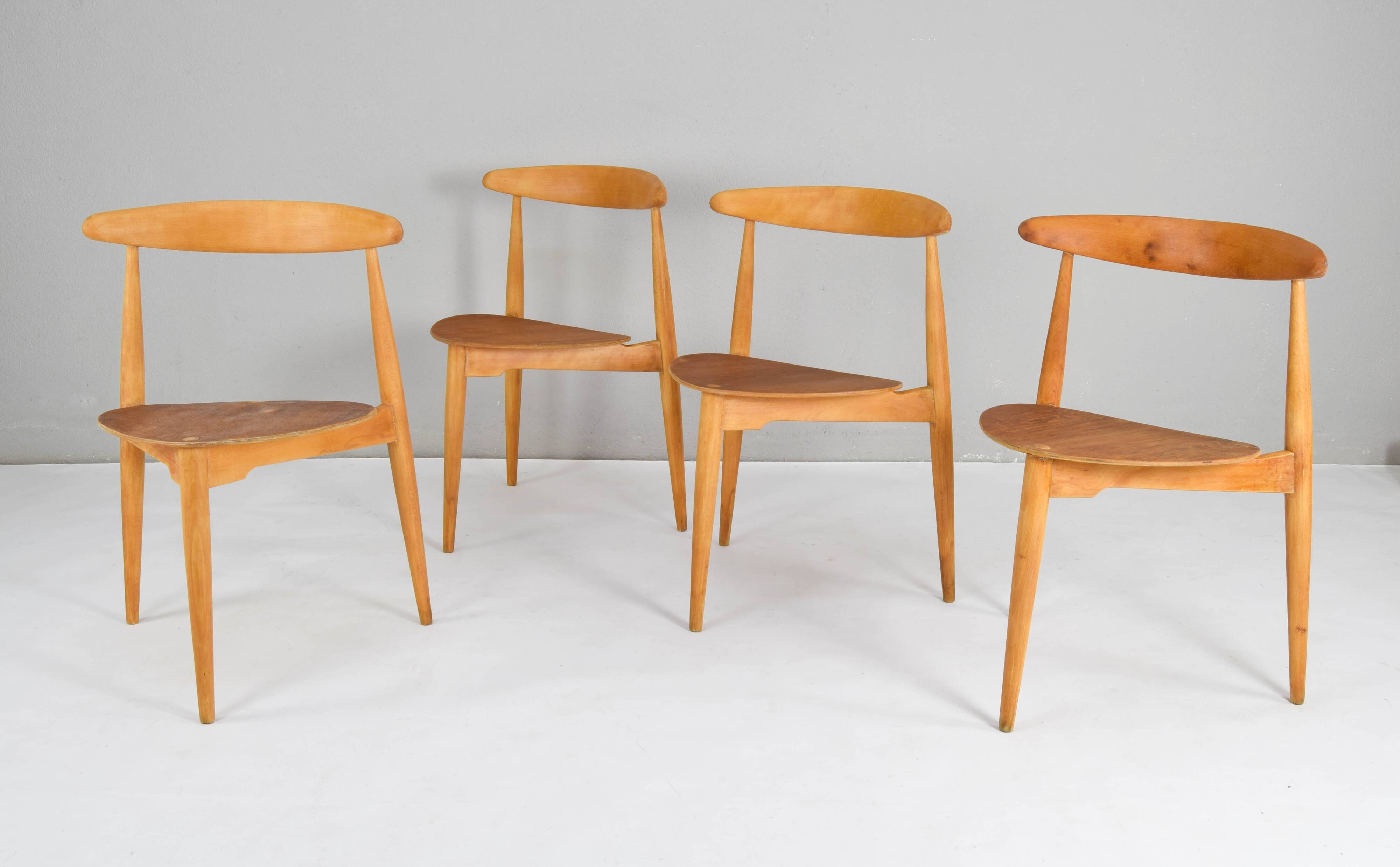 FH4103 Heart dining chairs by Hans Wegner for Fritz Hansen, Denmark 1950s
