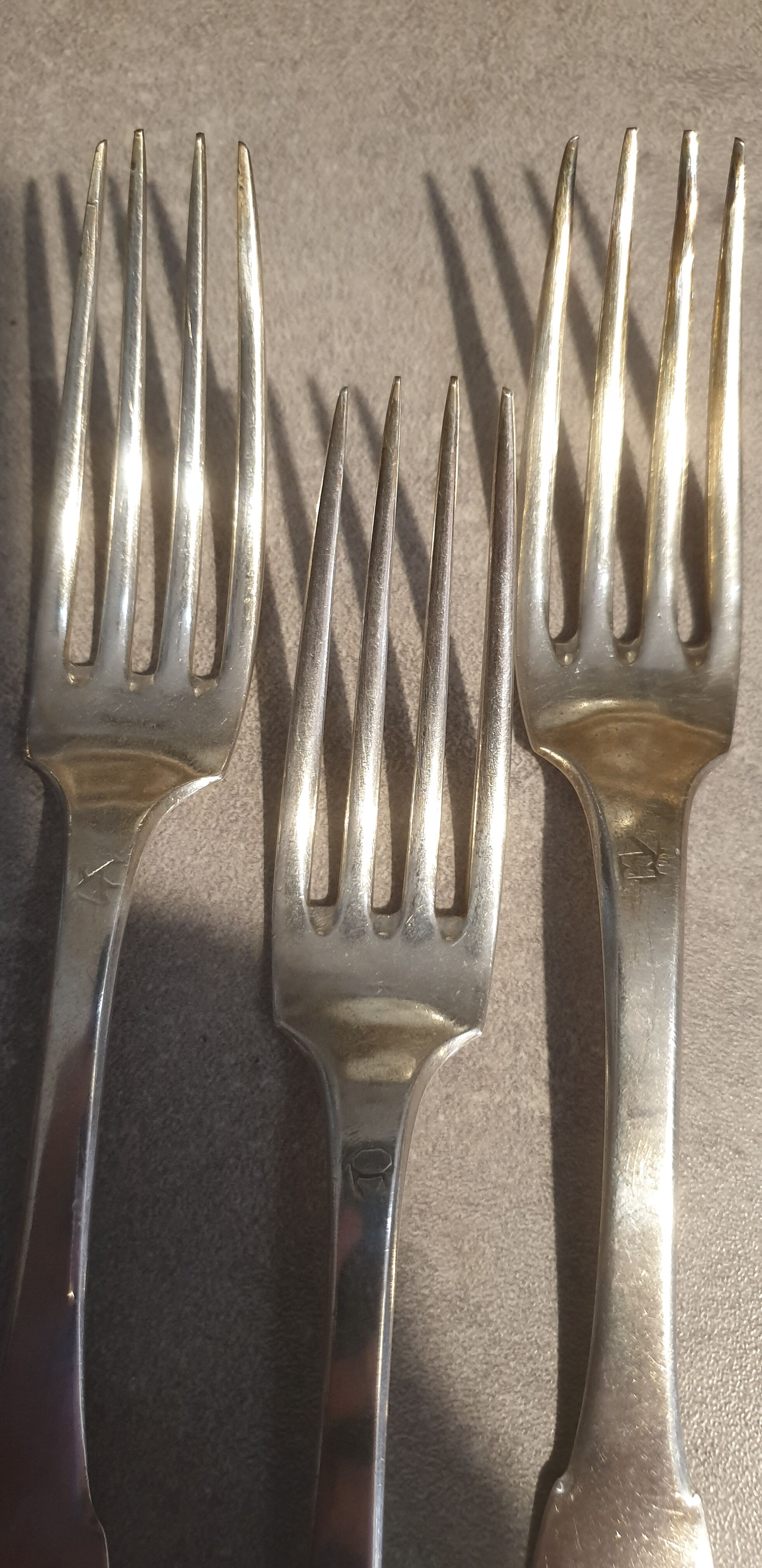 3 forks solid silver 1st title, bets, goldsmith's punch dutrévis t.v.