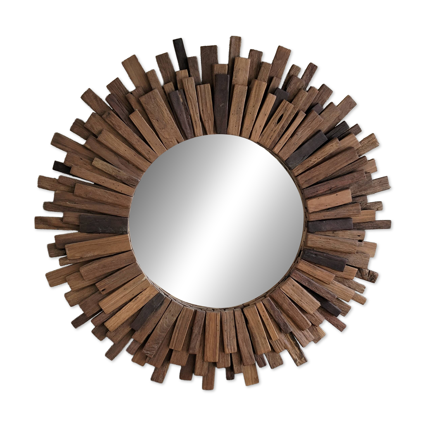 Round mirror
