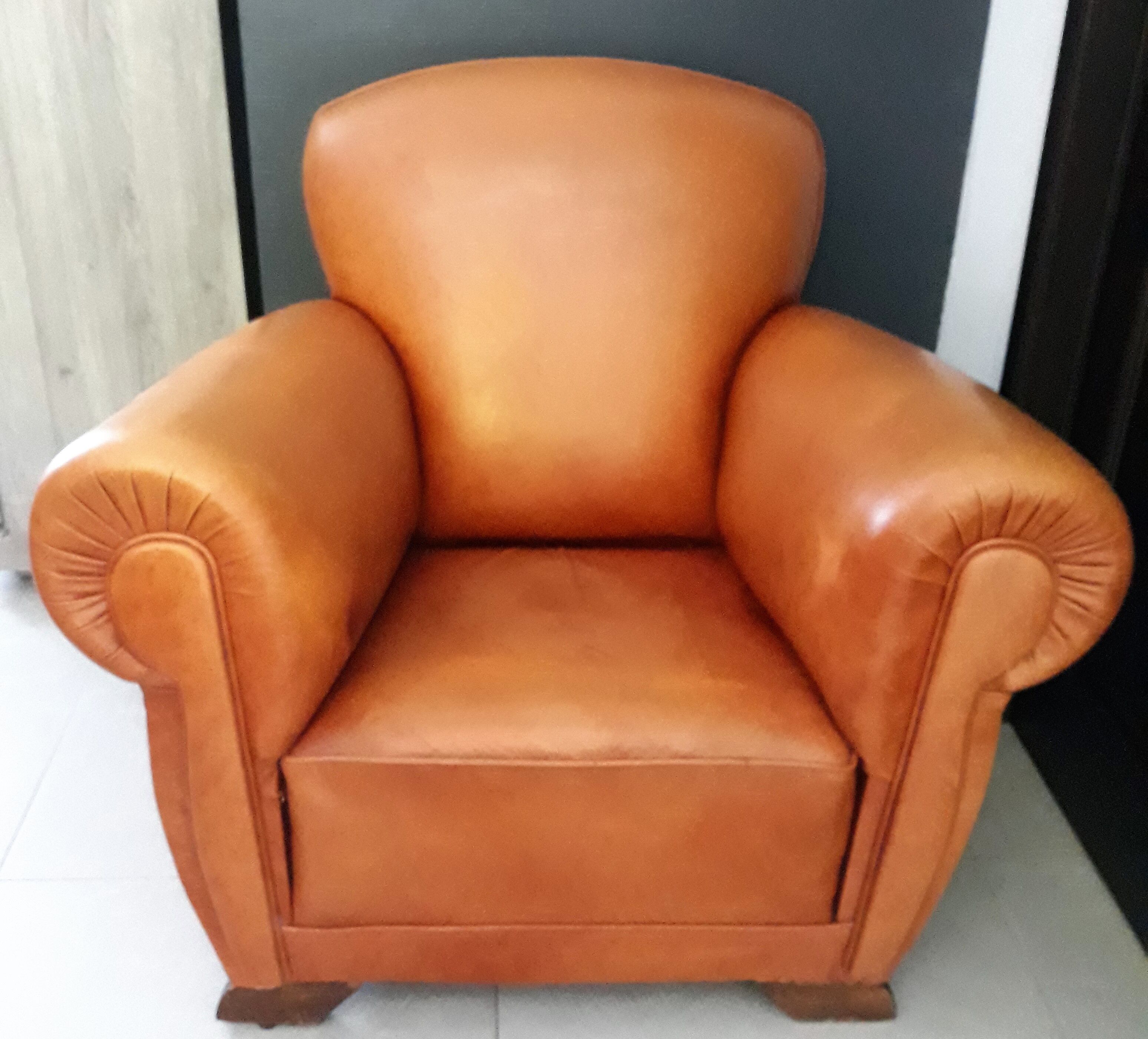 Paire de fauteuils club 1950