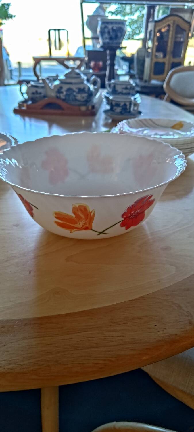 A Luminarc floral salad bowl