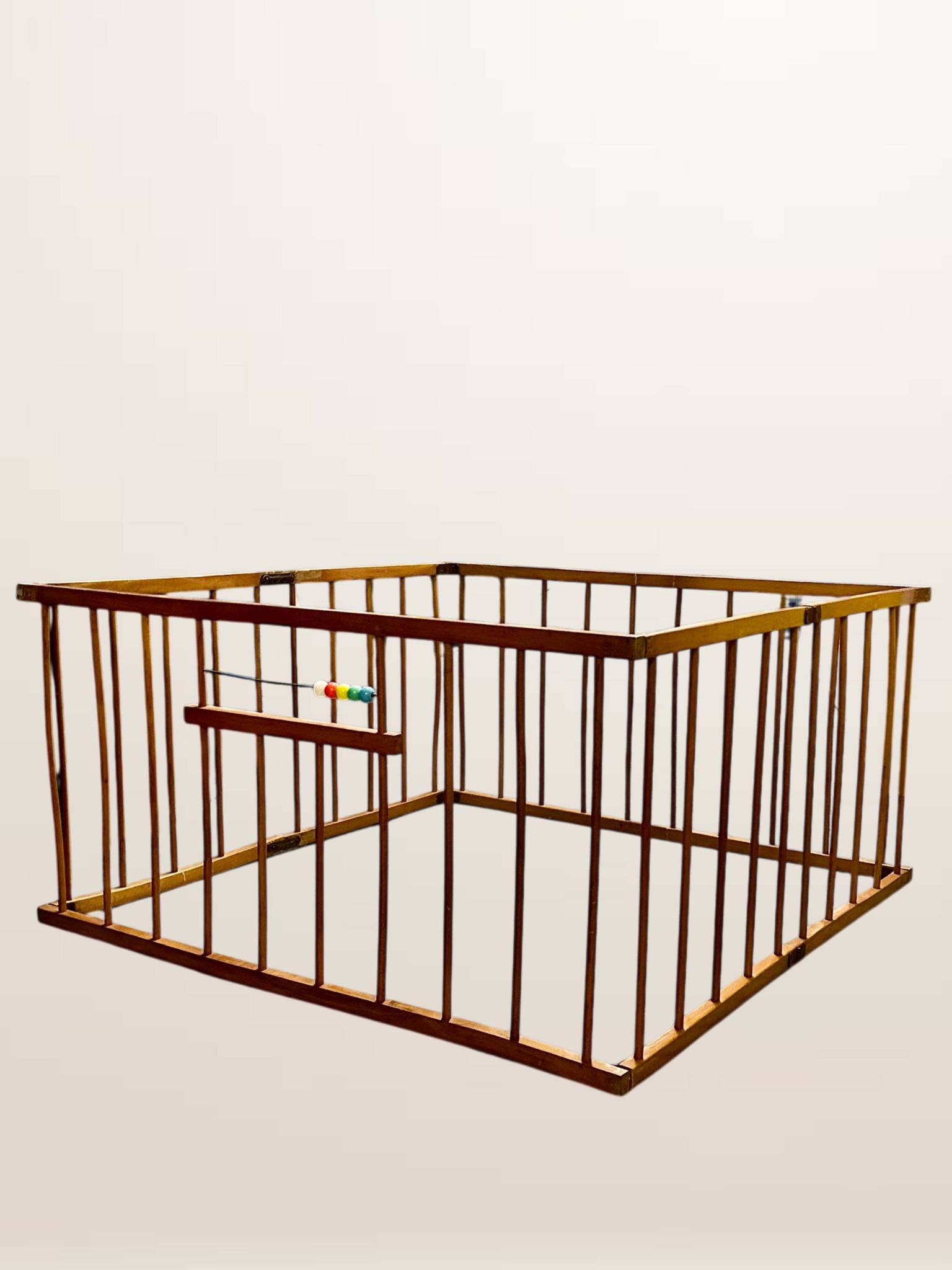Ancien parc pour enfant pliant en bois, 1950