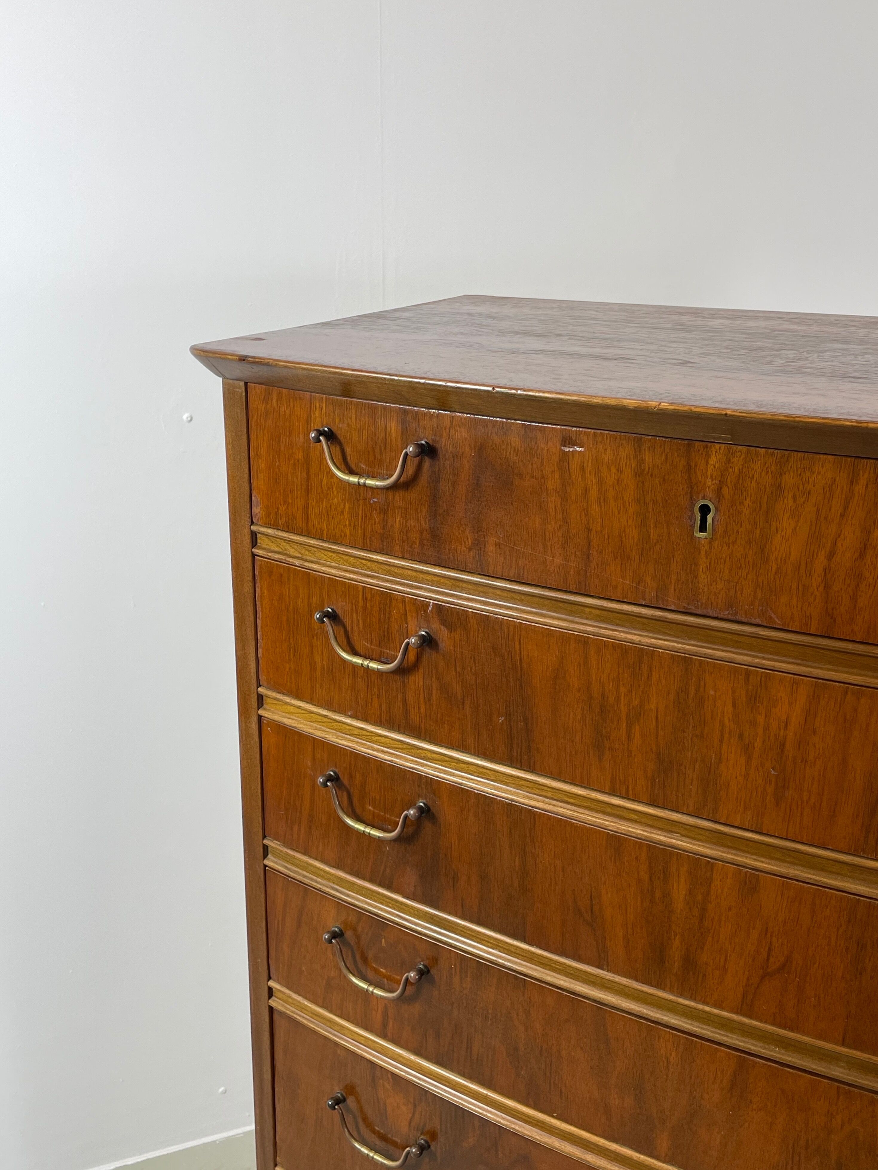 Danish tallboy chest of drawers Kvalitet mobelfabrik brdr. 1940s
