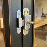 English two-body dresser