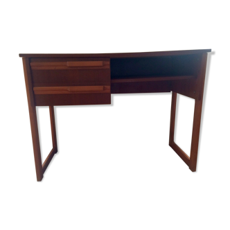 Scandinavian-style office