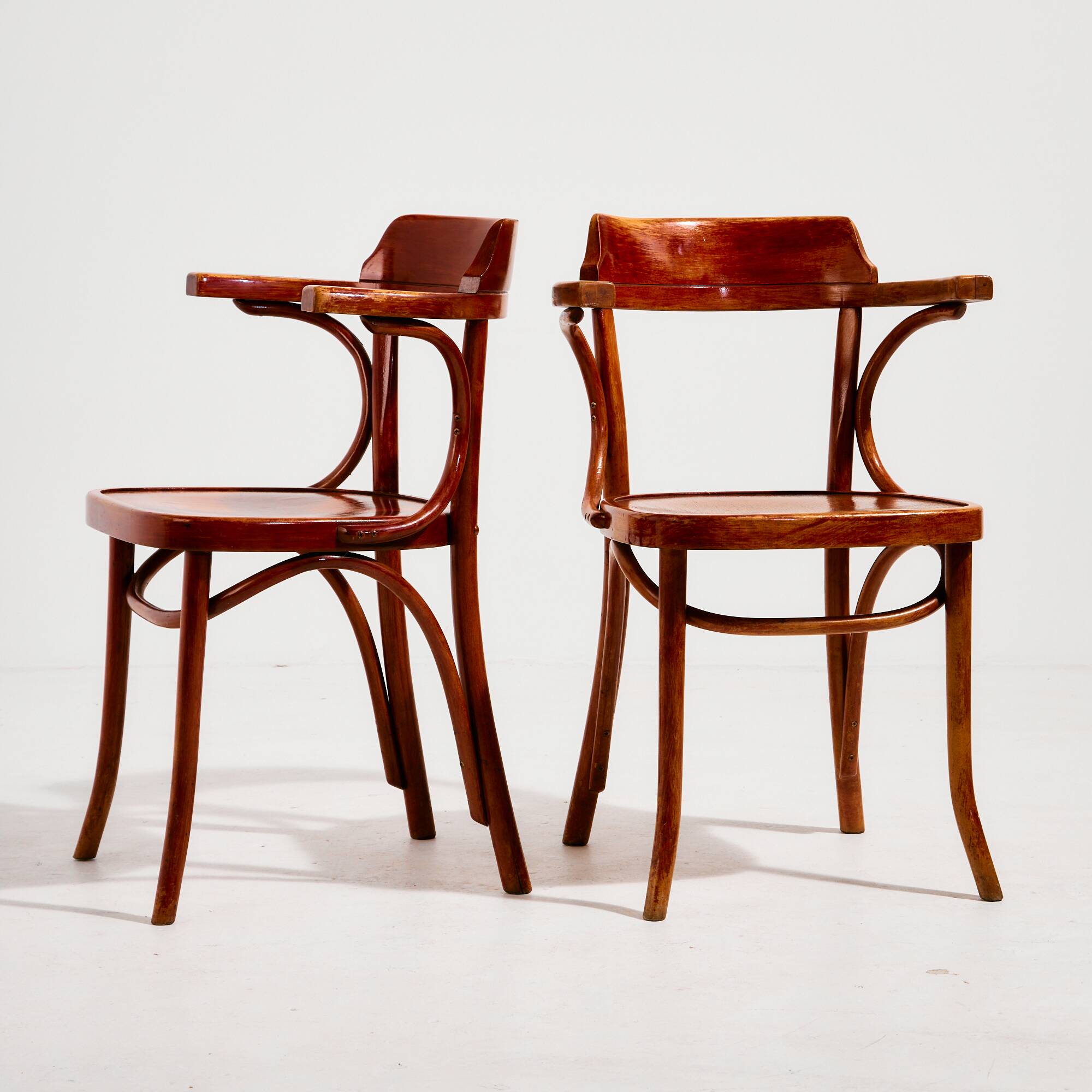 MK11207 Fauteuil en hêtre