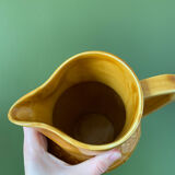 Ceramic decanter