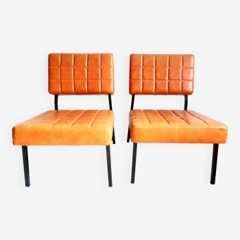 Pair of vintage fawn leatherette chairs from 1960