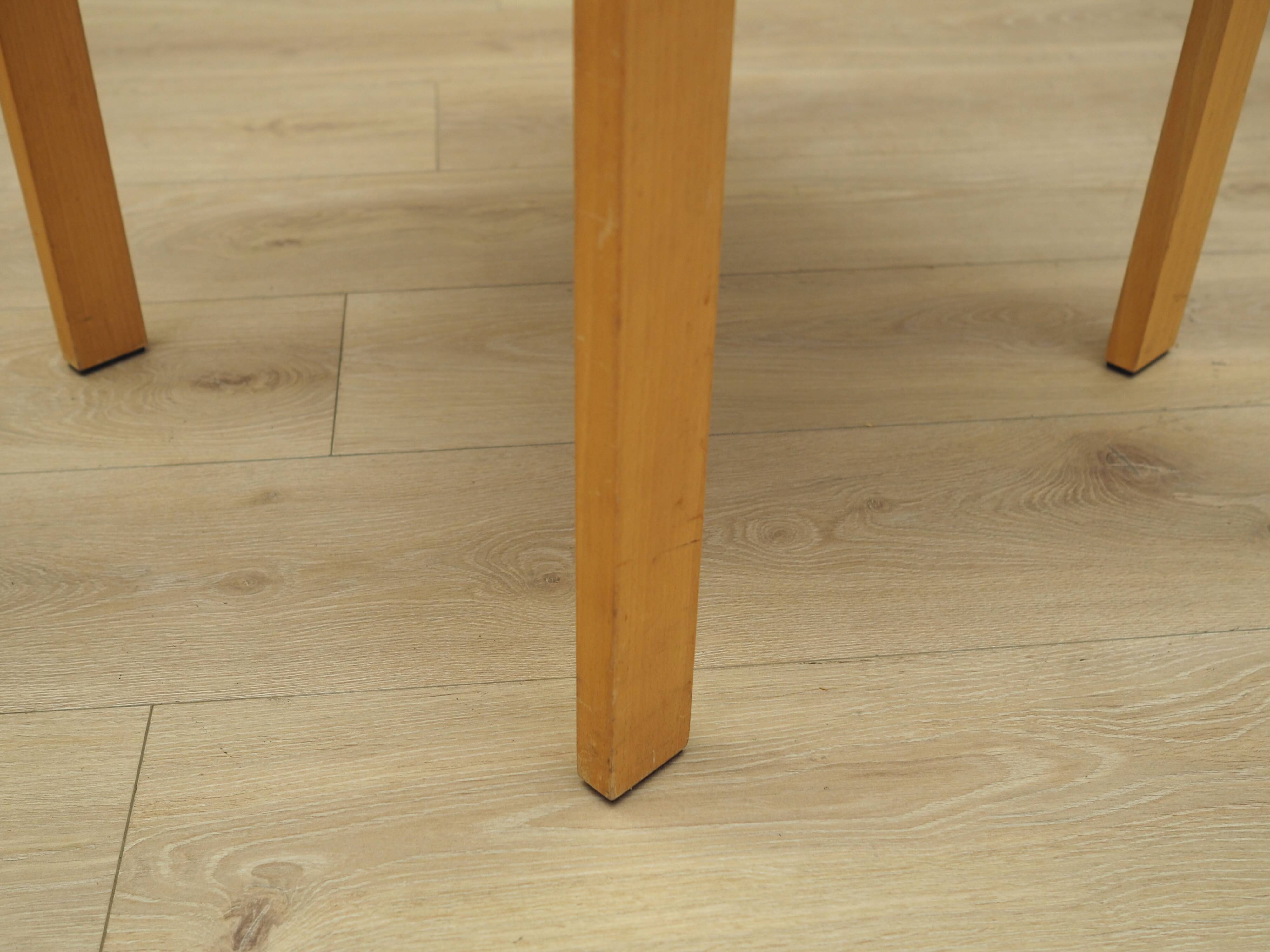 Ensemble de six chaises, design danois, années 1980, édition : Fritz Hansen