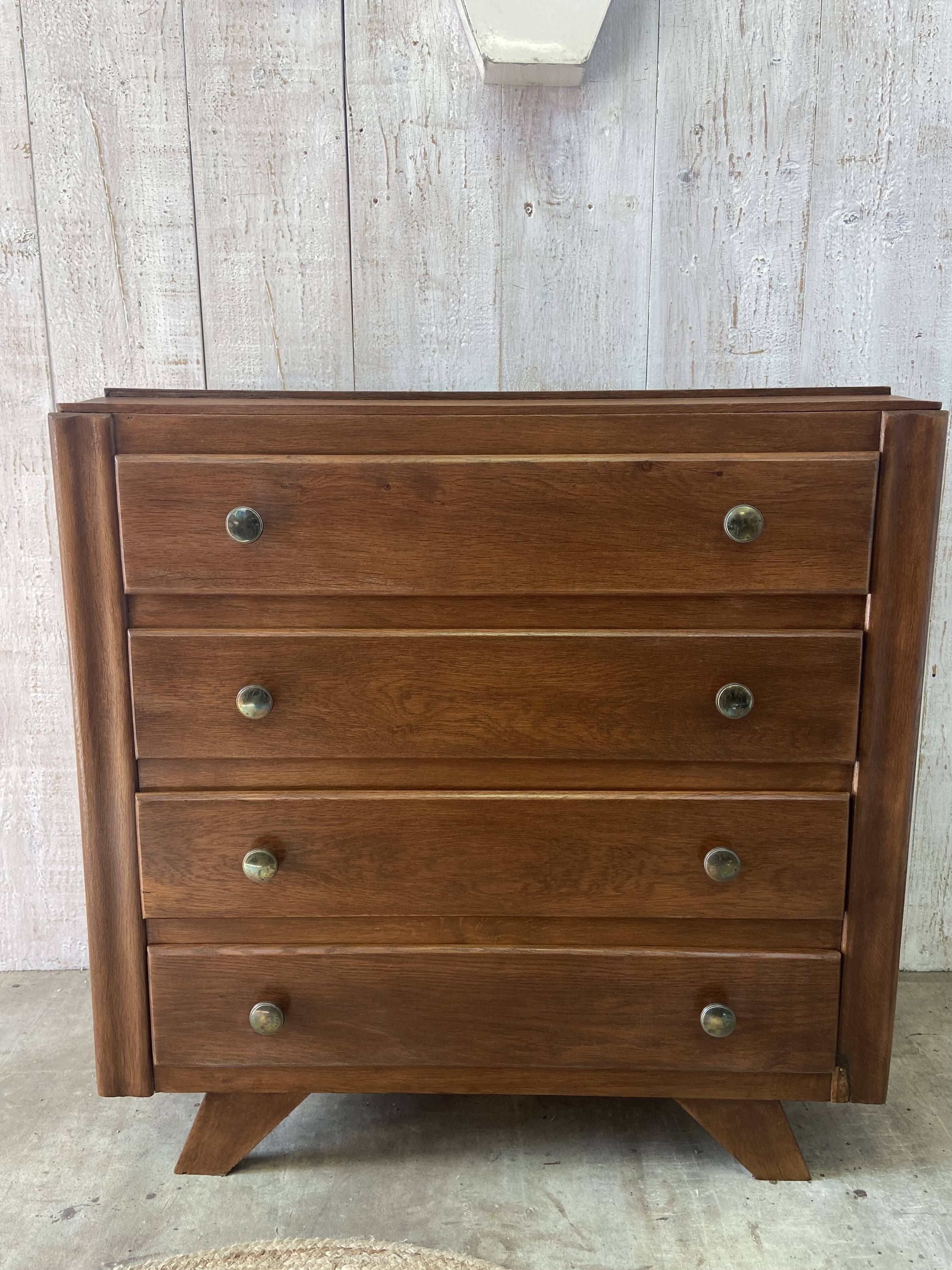 Commode vintage