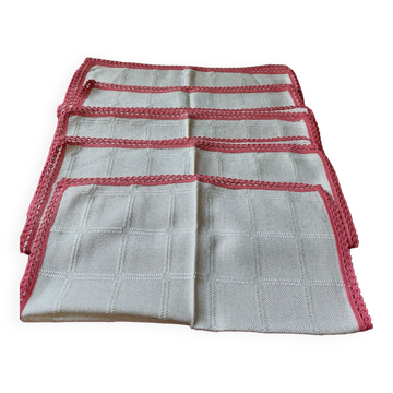 Set of 5 Vintage placemats