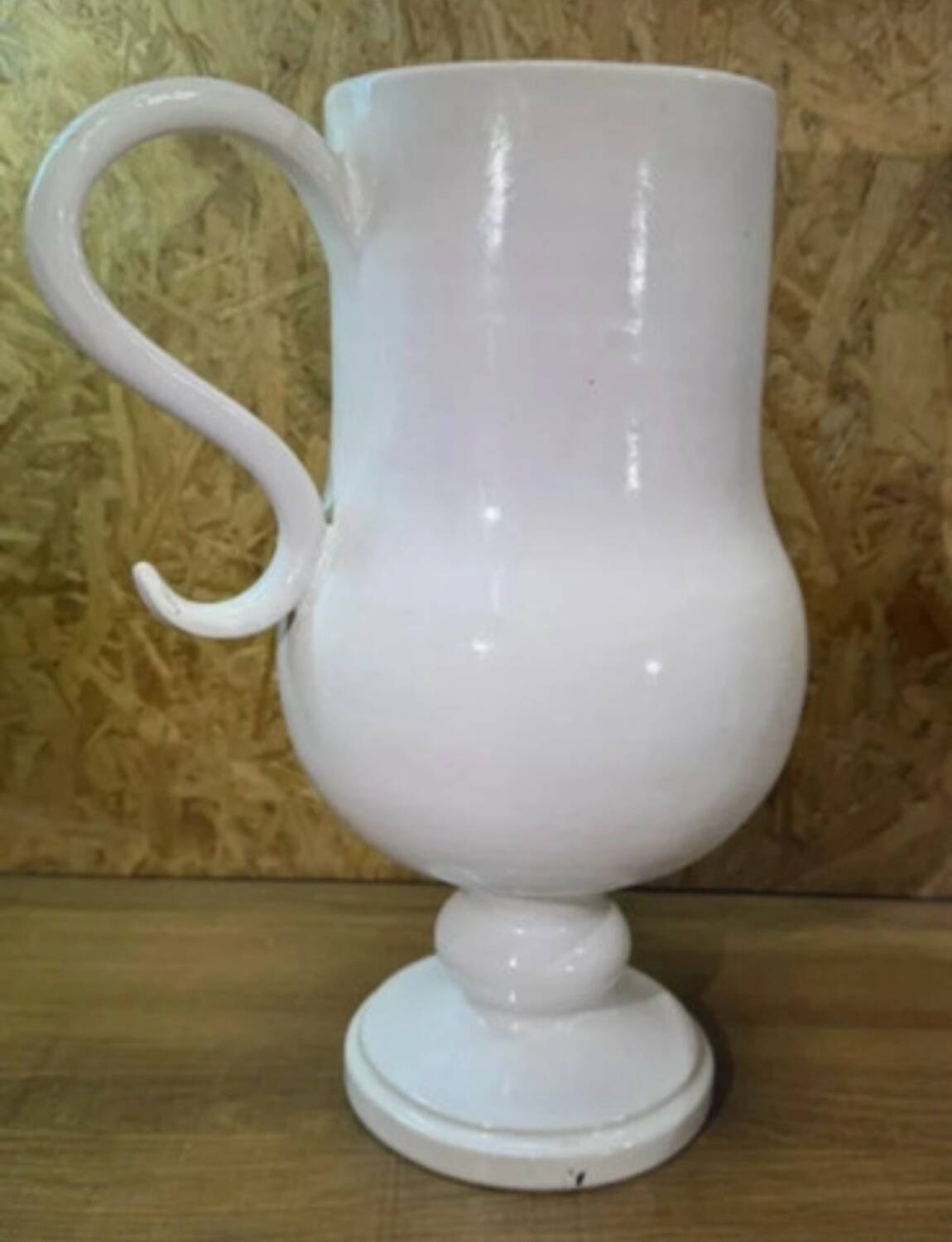 Grand pichet / vase en céramique blanche – Jean Roger Paris – années 1