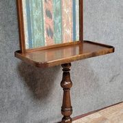 Table de lecture en noyer à écran tissu – époque Napoléon III