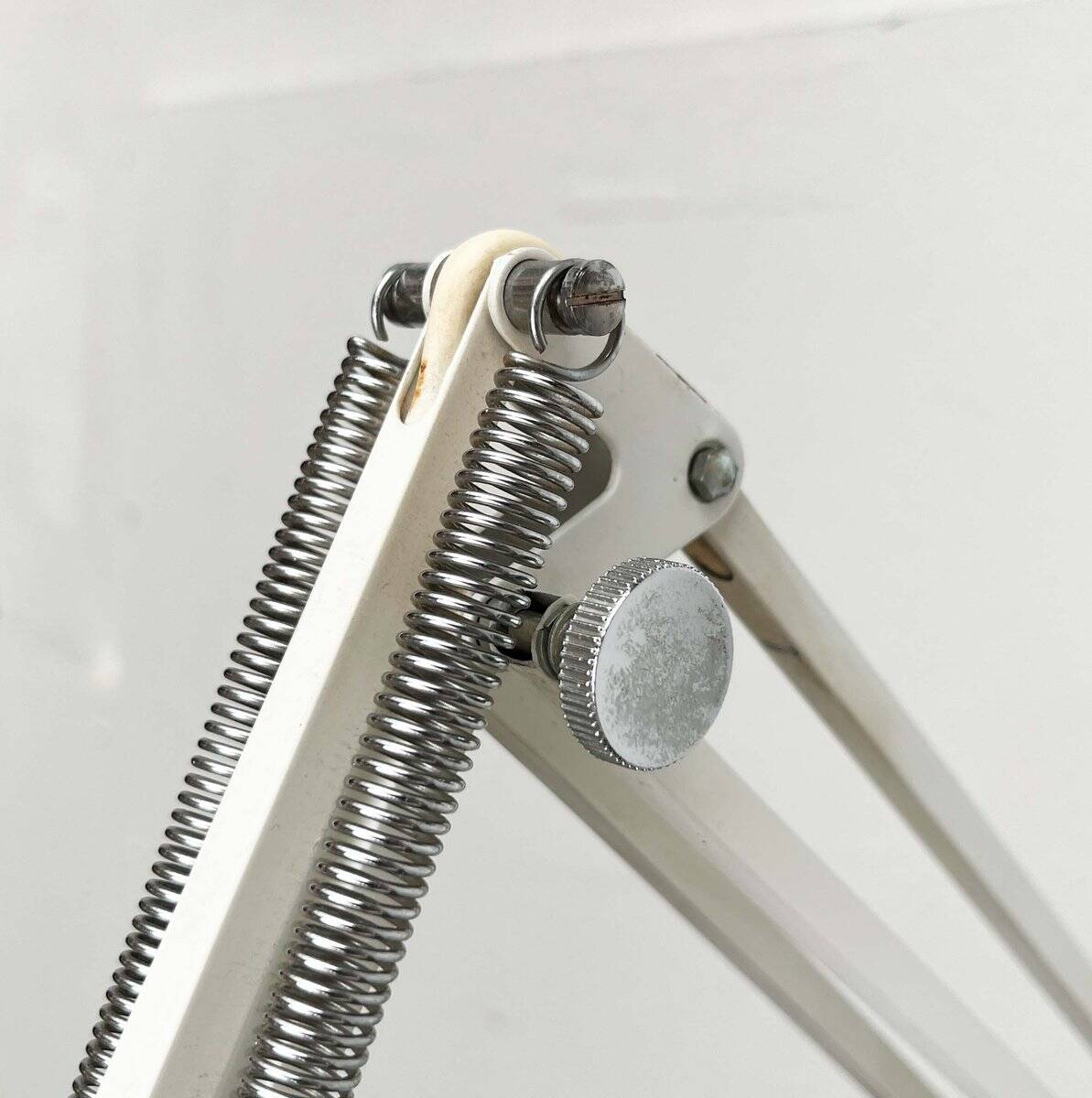 Mid-Century Modern It Task Wall Lamp from Louis Poulsen, 1970s