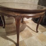 Low table in canage